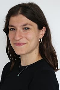 An picture of Laura Turner